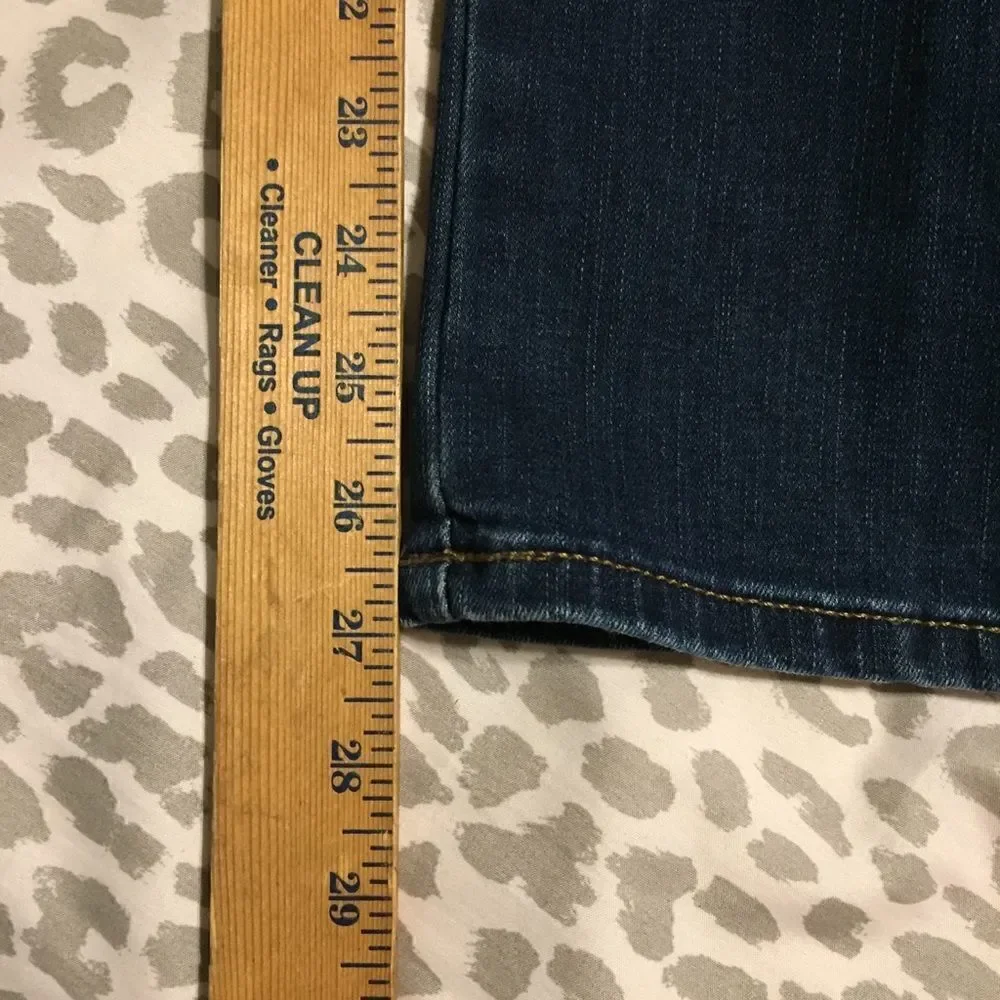 Lee classic fit straight leg 16 short